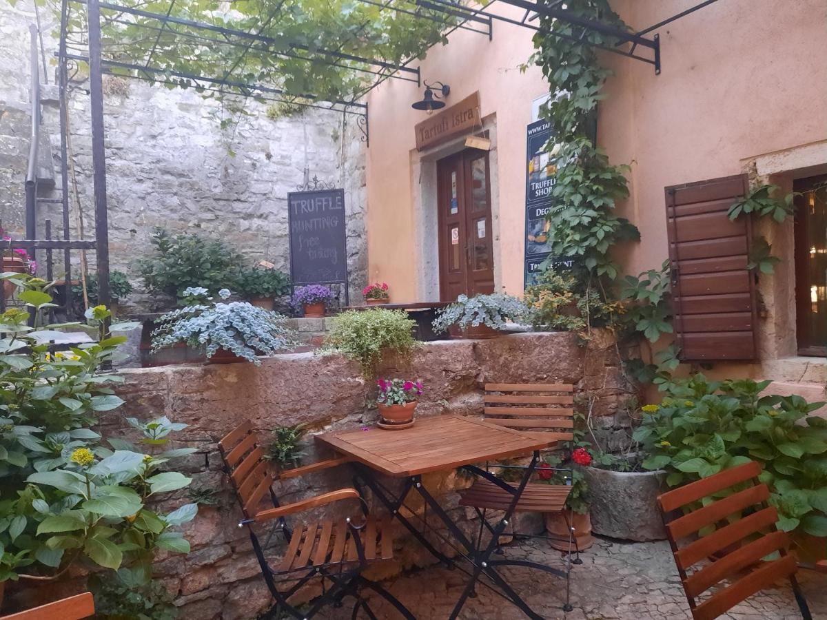 Bed & Breakfast Antico Motovun Exterior photo