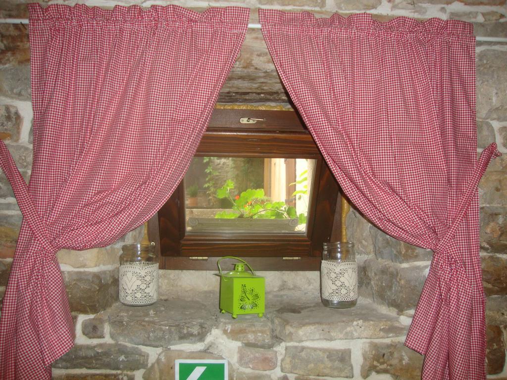 Bed & Breakfast Antico Motovun Exterior photo
